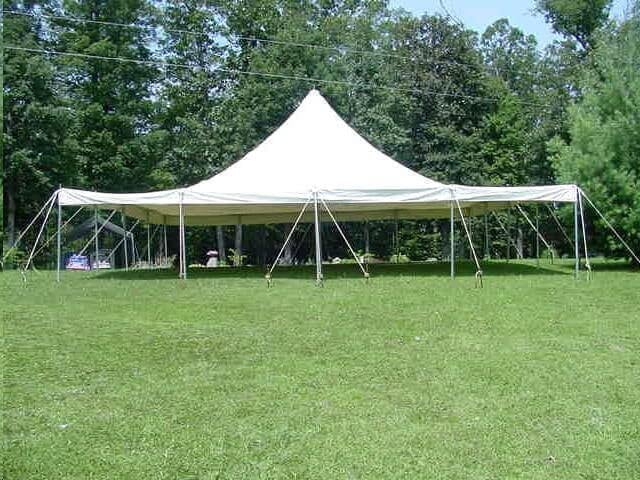 40' x 40' Pole Tent (Seats 160)